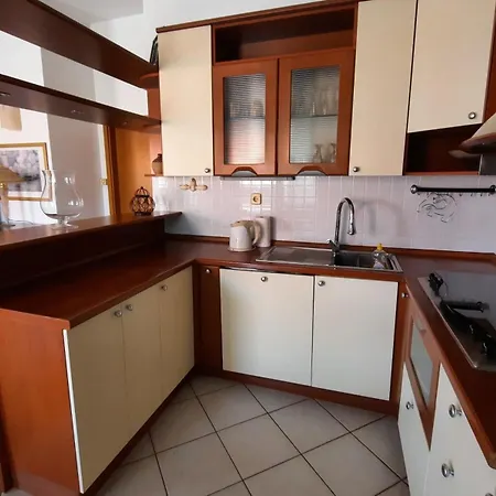 The One Apartment
